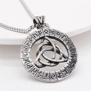 Vintage Viking Rune Circle Pendant Necklace For Men Titanium Steel Triquetra Celtic Knot Nordic Rune Symbol Jewelry Gift