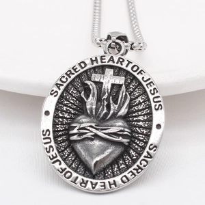 Vintage Stainless Steel Sacred Heart Of Jesus Cross Pendant Necklace For Men Retro Religious Gothic Catholic Jewelry Gift