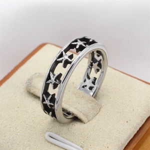 Vintage Stainless Steel Hollow Five Point Star Band Ring For Men Retro Punk Style Oxidized Silver Color Fashion Jewelry