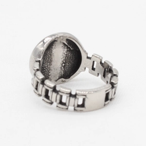 Retro stainless steel pentagram ring with vintage chain link band for men