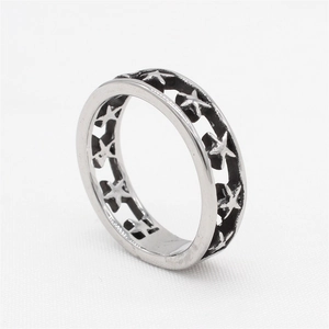 Vintage oxidized stainless steel openwork star ring with a retro silver finish