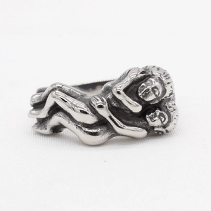 Retro stainless steel embrace ring featuring artistic human sculpture in silver finish
