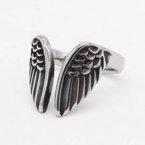 Vintage Titanium Steel Angel Wings Ring For Men Distressed Feather Texture Punk Gothic Band Ring Men's Jewelry Accessary