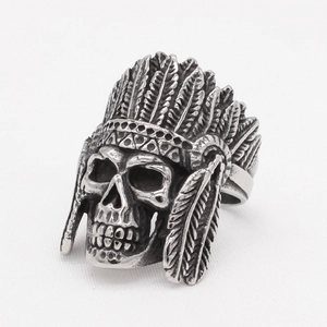 Gothic retro Indian skull chief ring for men in durable titanium steel with feather details