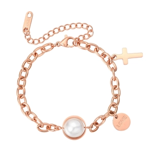 Bracelet chaîne en or rose avec perle, pendentif croix et gravure LOVE plaqué 18K