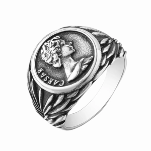 Vintage Titanium Steel Caesar Coin Relief Signet Ring For Men Retro Silver Tone Embossed Head Portrait Finger Ring Jewelry