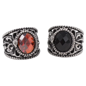 Bague Serpent Homme Rétro en Acier Titane Gothique Évidée avec Grand Strass Rouge Noir Finition Antique Bijoux de Mode
