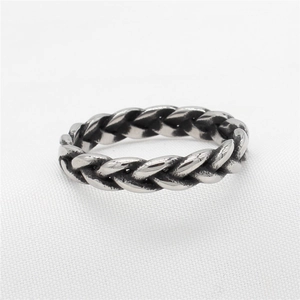 Retro Viking braided titanium steel ring for men with an oxidized vintage silver finish