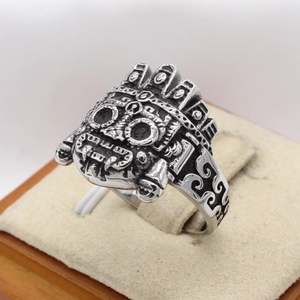 Retro alien robot steel ring with tribal mask engraving in antique silver finish