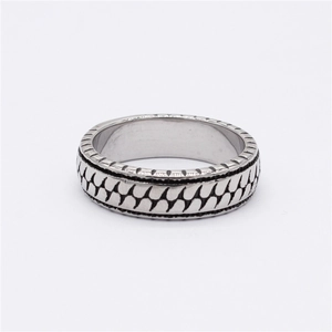 Vintage silver titanium steel ring with diagonal leaf embossed texture for men
