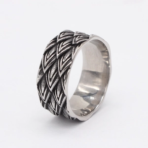 Vintage dragon scale pattern wide titanium steel ring with antique silver finish for men
