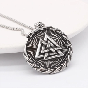 Retro stainless steel Valknut Viking pendant necklace with vintage finish on box chain