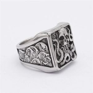 Bague tête de mort pieuvre en acier inoxydable pour homme avec gravures vagues rétro