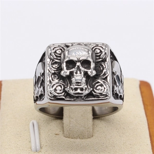 Retro punk skull and rose square ring in silver-toned stainless steel for men