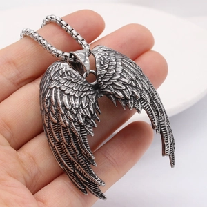 Men's retro fallen angel wing pendant necklace with vintage silver box chain