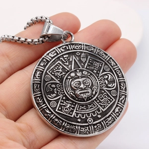 Retro zodiac compass coin pendant necklace in oxidized steel with box chain for men