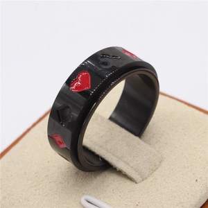 Bague rotative noire en acier inoxydable avec motifs de cartes à jouer colorés