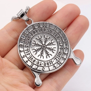 Vintage silver Viking Vegvisir compass pendant necklace with Nordic runes for men