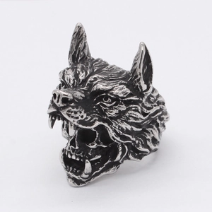 Vintage stainless steel wolf head and skull ring with detailed gothic engraving