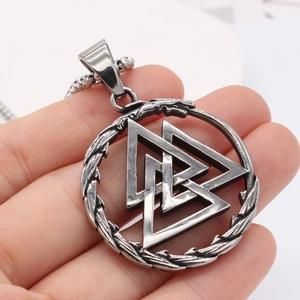 Retro Valknut triangle pendant necklace in vintage stainless steel finish for men