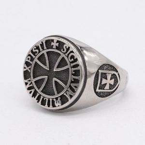 Retro Knights Templar cross signet ring for men in vintage silver stainless steel