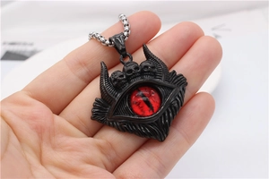 Gothic Totenkopf-Anhänger mit rotem Teufelsauge und silberner Kugelperlenkette
