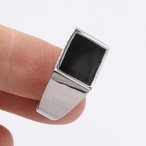 Men's vintage minimalist stainless steel signet ring with black rectangular inlay