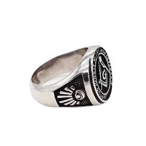 Vintage silver Freemasonry stainless steel signet ring with Latin motto and square compass