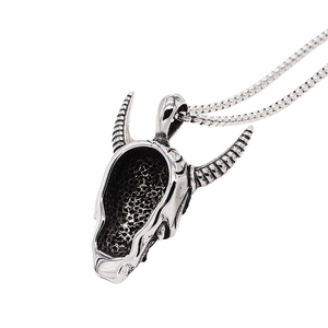 Gothic Punk Teufel Schädel Anhänger mit silberner Kugelkette im Vintage Edelstahl Stil