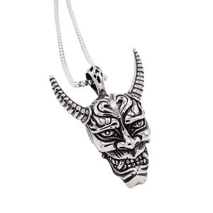 Punk Retro Hannya Maske Anhänger Halskette aus silbernem Edelstahl mit feiner Gravur