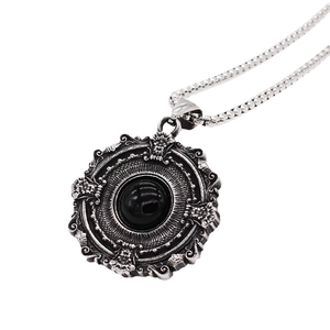 Vintage Gothic Black Gemstone Pendant For Men Retro Titanium Steel Round Embossed Charm Pendant Only Without Chain Jewelry
