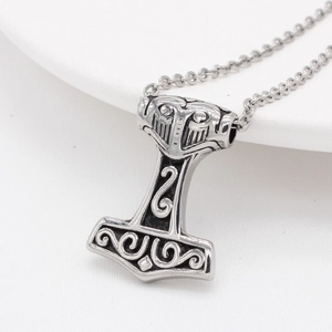 Vintage Thor's Hammer Mjölnir pendant necklace with Nordic engravings in silver finish