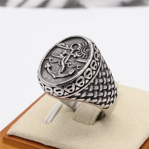 Retro gothic anchor signet ring in stainless steel with nautical reliefs and woven texture