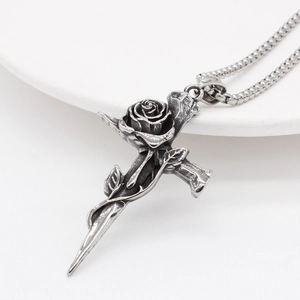 Collier avec pendentif croix et rose vintage en acier inoxydable de style gothique pour homme