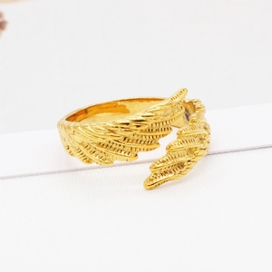 Retro titanium steel feather open ring with detailed wing texture for men and women