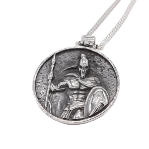 Vintage Stainless Steel Spartan Warrior Round Pendant For Men Retro Punk Gothic Embossed Pendant Only Without Chain Jewelry