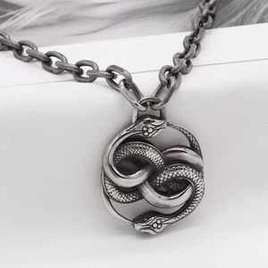 Vintage Ouroboros Snake King Pendant Necklace Men Gothic Titanium Steel Retro Animal Totem Jewelry Accessories Gift