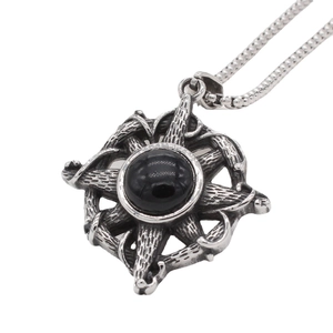 Retro Stainless Steel Cross Pendant Necklace Gothic Punk Black Stone Inlaid Steel Color Mens Womens Fashion Jewelry Gift