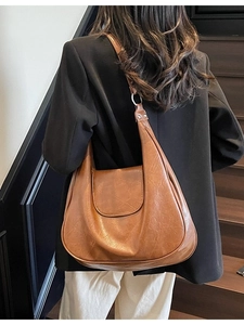 Women Retro PU Leather Hobo Tote Bag Large Capacity Commuter Shoulder Underarm Bag Solid Color Simple Fashion Daily Bag