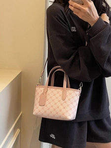 Sac Seau en Cuir PU Imprimé Monogramme Vintage Pour Femmes Mode Sac Bandoulière Tendance Petit Sac Fourre-Tout Quotidien Pour Femmes