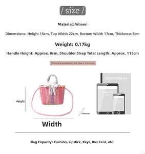Detailed size guide for woven crossbody bag featuring pink lace bow and dimensions