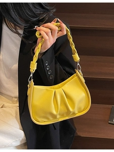 Women Pleated PU Leather Shoulder Bag Casual Dumpling Underarm Bag With Braided Handle Solid Color Chic Fashion Handbag