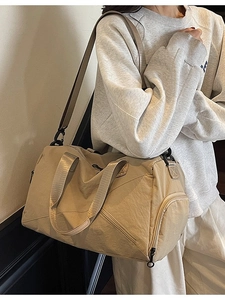 Large khaki nylon travel bag for fitness and sports with adjustable shoulder strap