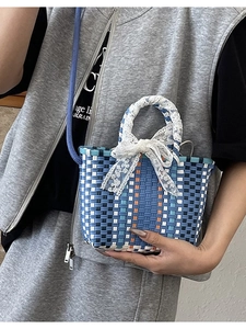 Women Woven Handbag Lace Bow Decor Crossbody Shoulder Bag Small Square Vacation Style Summer Fashion Color Block Bag