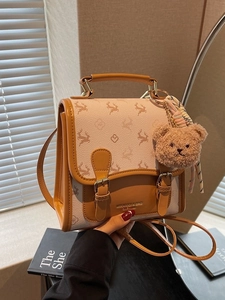 Damen Fashion PU Leder Rucksack Kontrastfarbe Hirschdruck Kleine Quadratische Tasche Mit Plüschbär Anhänger Retro Stil