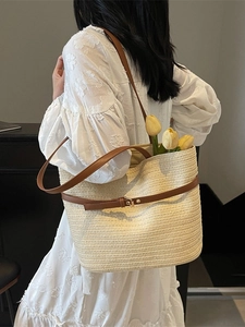 Sac Cabas en Paille Tissée pour Femmes Grande Capacité Décontracté Été Plage Voyage Sac à Épaule Avec Bretelles en Cuir Marron