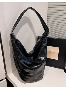 Sac à Épaule en Simili-cuir Haute Capacité Femme Style Décontracté Finition Brillante Sac Tote Mode Hobo Quotidien
