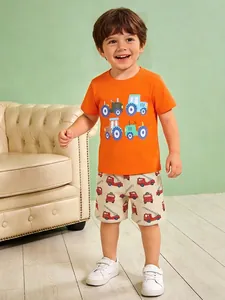 Set di Abbigliamento Estivo per Ragazzi in Cotone 100% Top e Pantaloncini T-Shirt a Maniche Corte Con Stampa Trattore e Pantaloni Con Motivo Vigili del Fuoco