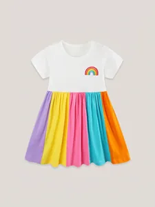 Robe en coton à manches courtes pour filles avec motif arc-en-ciel et jupe colorée