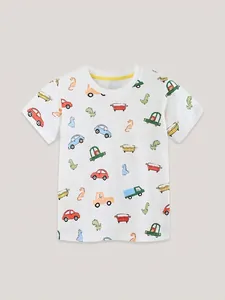 T-shirt bimbo in cotone bianco con stampe colorate di auto e dinosauri carini